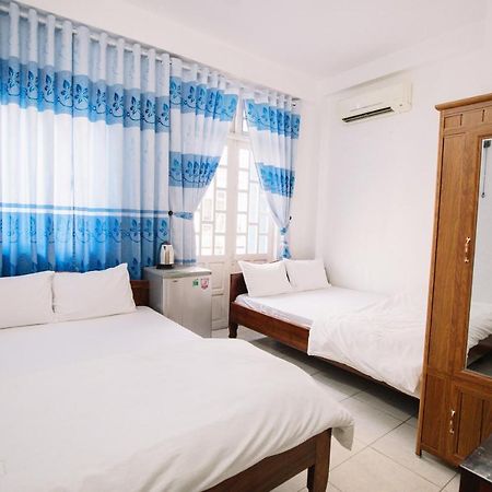 Lum Dong Tien Hotel Hue Exterior photo