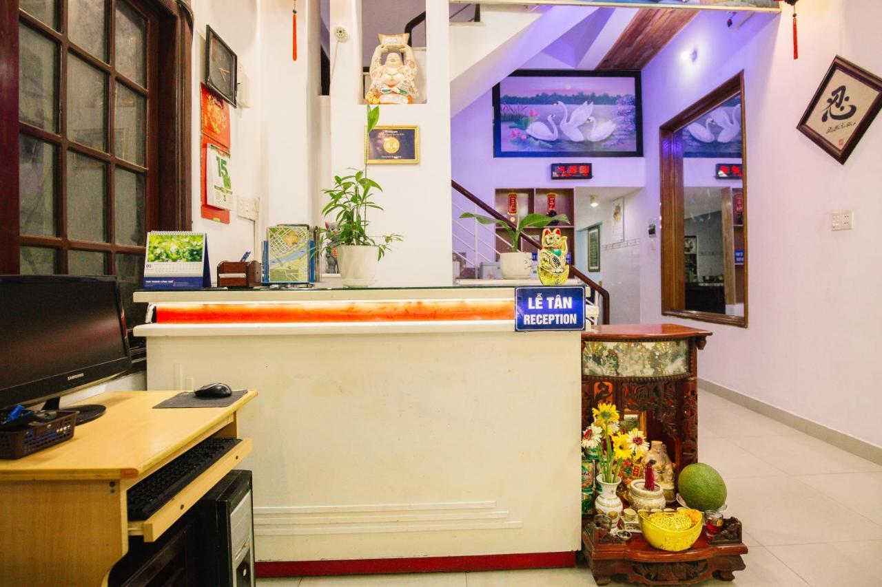 Lum Dong Tien Hotel Hue Exterior photo